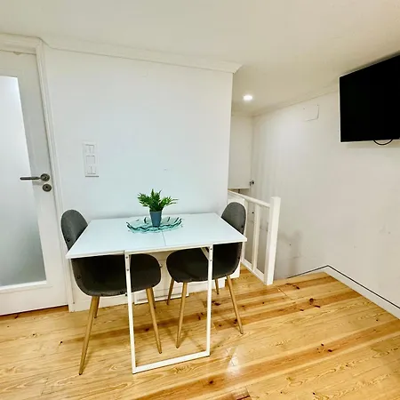 Апартаменты Charmoso Apartamento No Coracao Da Лиссабон